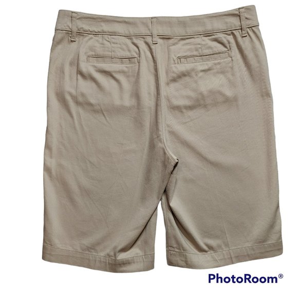 St. John's Bay Women's Shorts - Size 14 - Picture 2 of 7